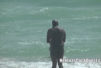Негр с девушкой устроили межрасовый анал на пляже - Смотреть секс, порно видео.